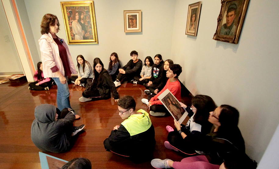 Museu Casa Alfredo Andersen (MCAA) Visitas Guiadas – O Setor Educativo do MCAA oferece visitas mediadas gratuitas para crianças no Museu Casa Alfredo Andersen