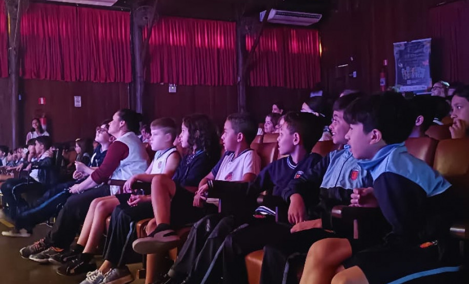 Iniciativa contemplada em edital estadual leva arte e ciência a diversas cidades paranaenses. Foto: Divulgação