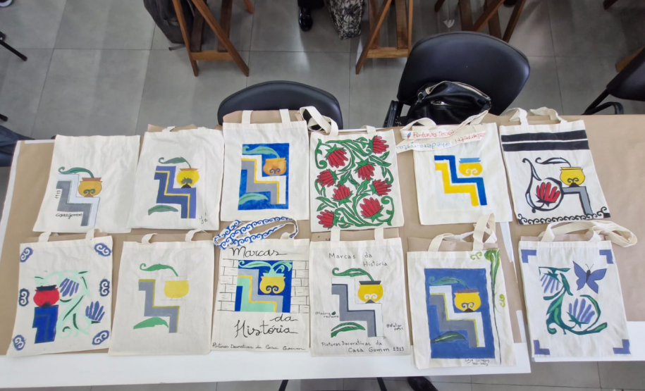 Curso resgata memória artística de Curitiba com foco nas pinturas decorativas da Casa Gomm