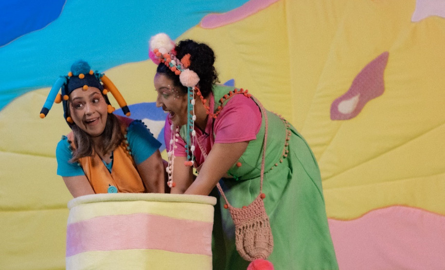 "Tum Tu Tubos": espetáculo gratuito para bebês chega ao Teatro Guaíra em novembro