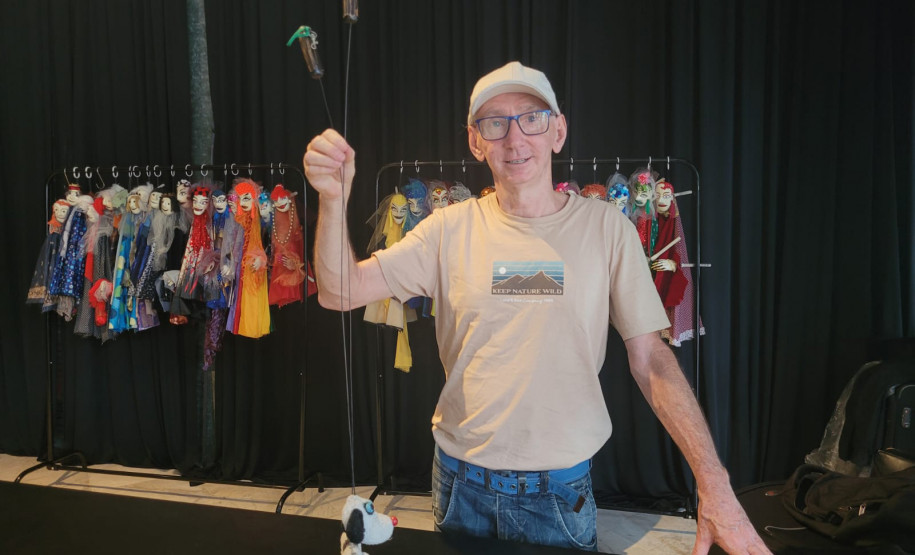 Documentário resgata história do Festival Espetacular de Bonecos produzido pelo Guaíra