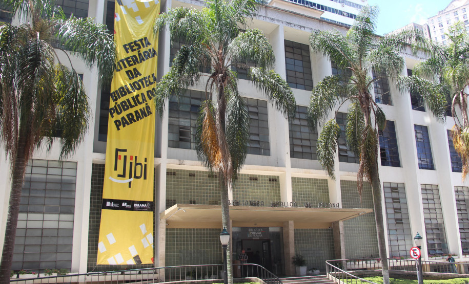 As exposições e atividades dos museus também chamam atenção entre as atrações da semana. O MON abre “O Mundo Lúdico dos Mangás e Animes”; no MAC-PR o público pode conhecer EntreLinhas, Cores e Linguagens, que comemora os 55 anos do Museu.