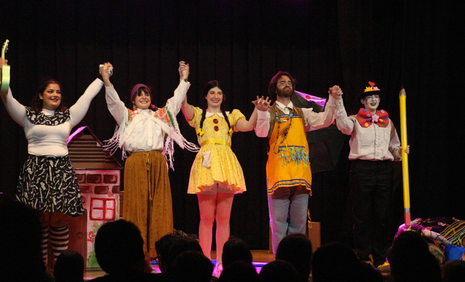 Biblioteca Pública do Paraná (BPP) - Teatro infantil