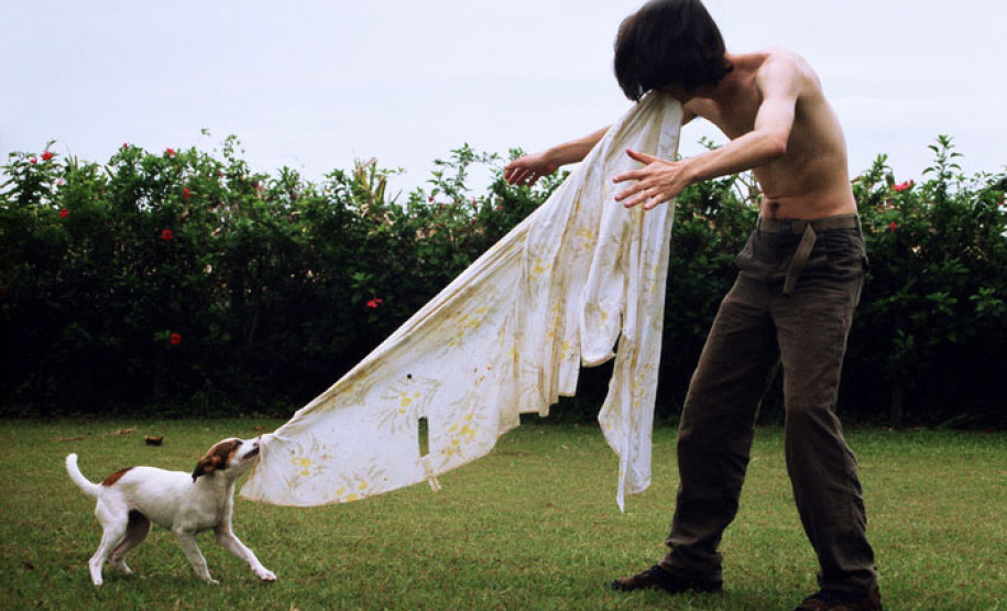 Obras do MAC Paraná chegam a Cascavel em mostra que celebra a arte contemporânea