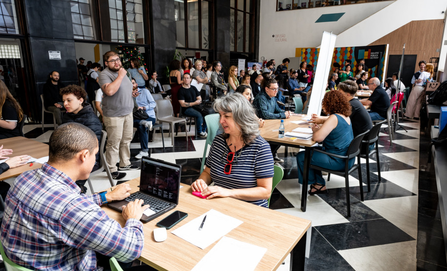 Mutirão da Empregabilidade Cultural faz mais de 1.400 atendimentos em Curitiba