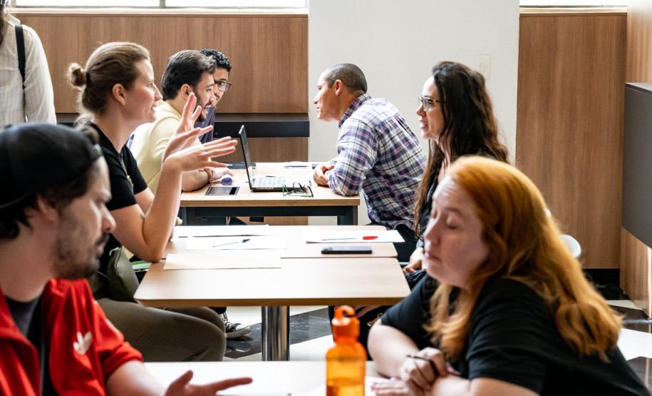 Mutirão da Empregabilidade Cultural faz mais de 1.400 atendimentos em Curitiba