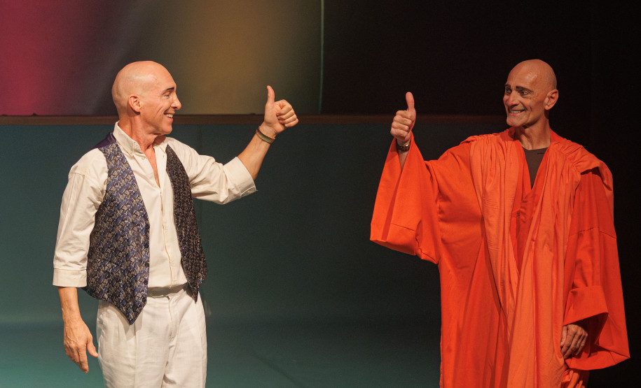 G2 Cia. de Dança emociona o público na última apresentação do ano de “Gregor – uma odisseia patética