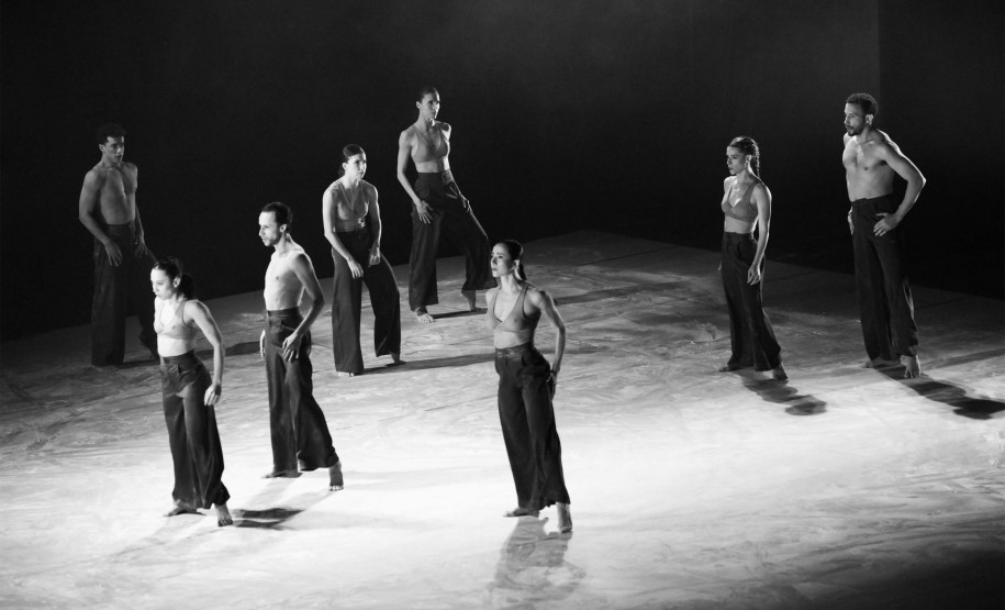 “Contraponto” volta a Curitiba e reúne mais de 4 mil espectadores no Guairão