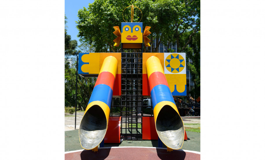 MON inaugura três exposições simultâneas no mês em que completa 23 anos