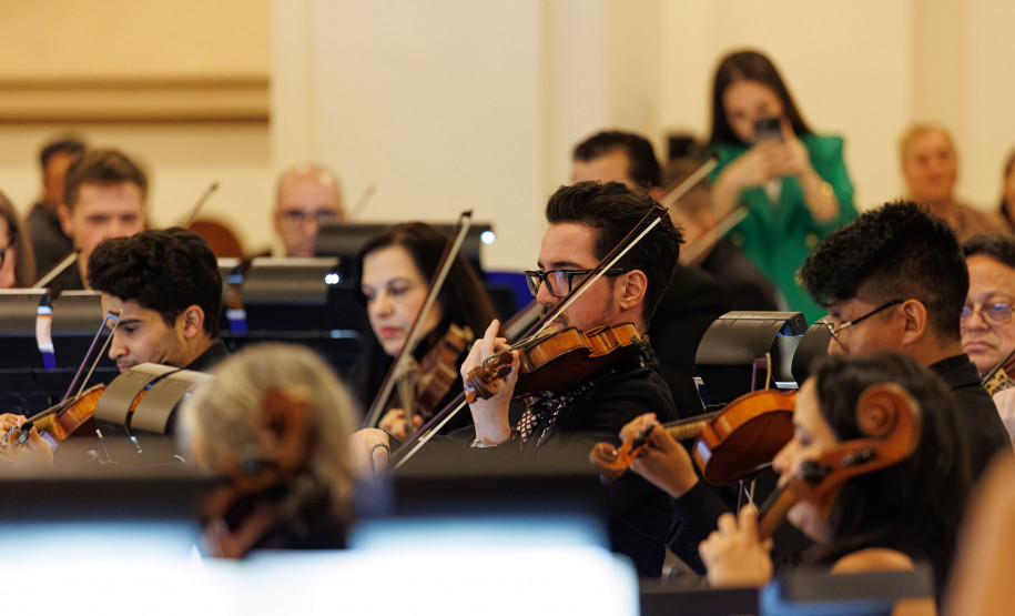 Orquestra Sinfônica do Paraná lota santuário na Lapa e segue para concerto em Campo Largo