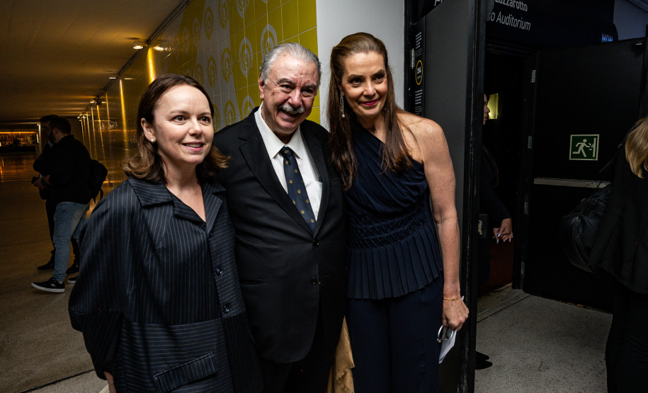 Ratinho Junior celebra preservação da história no lançamento do projeto Memória Paraná