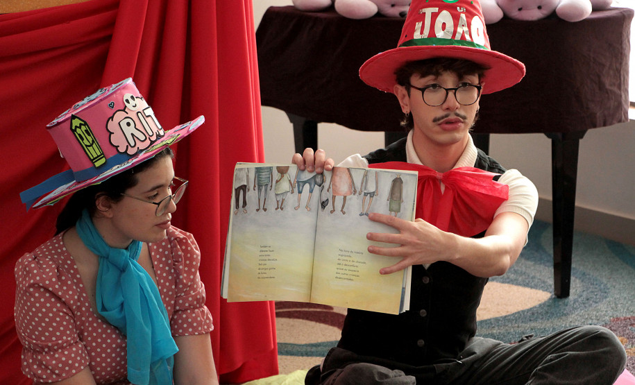 Agenda cultural tem "Quebra-Nozes", novas exposições no MIS-PR e Biblioteca cheia