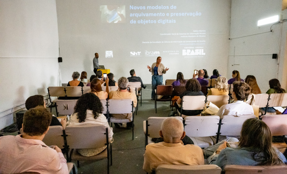 Sediado pelo MIS-PR, Fórum Brasileiro dos Museus da Imagem e do Som encerra com fortalecimento nacional do setor. Fotos: Kraw Penas/SEEC