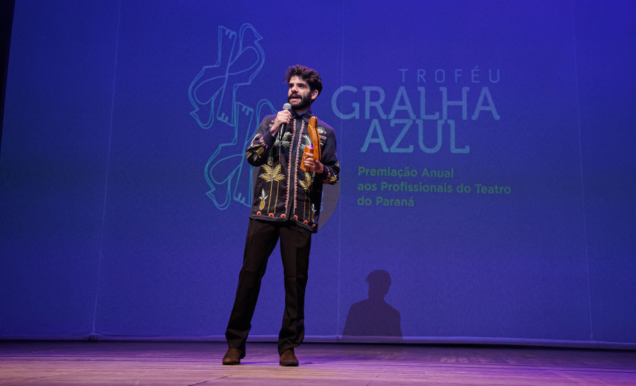 50 anos: entrega do Troféu Gralha Azul traz a diversidade do teatro paranaense