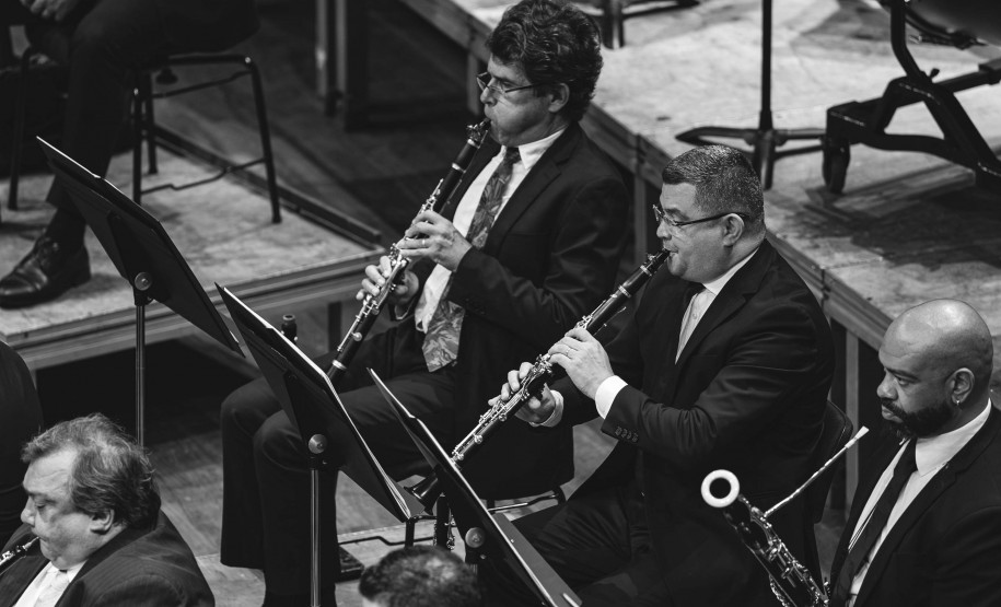 Orquestra Sinfônica do Paraná lota o Guairão no concerto que encerrou a temporada de 2025