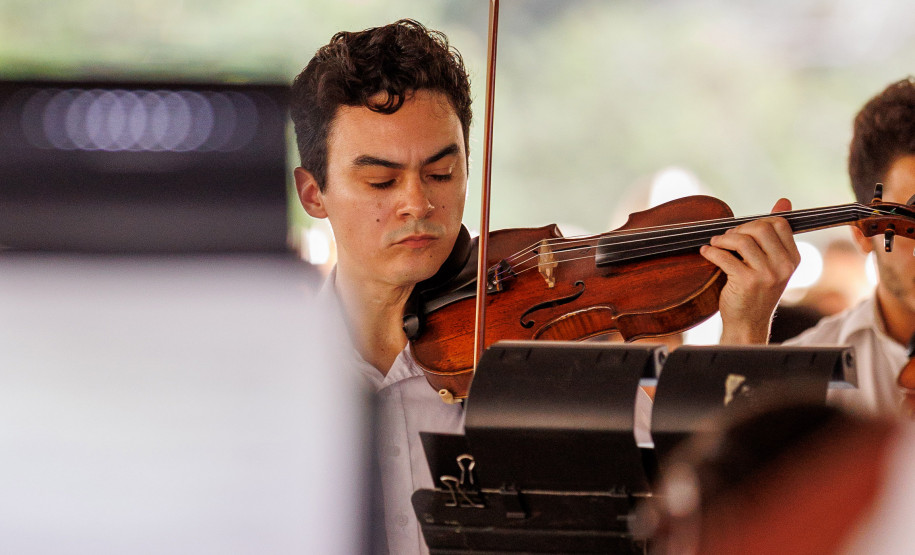 Encerramento da série “Mostly Mozart” leva música clássica a 800 pessoas no MON