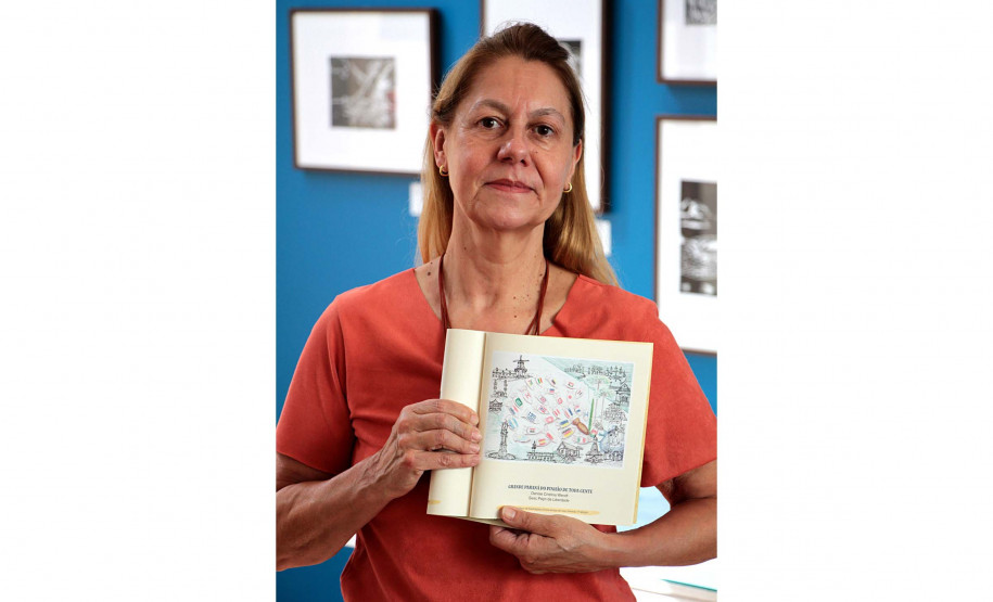 Professora e alunas de desenho avançado do CJAP são selecionadas no Concurso de Ilustração do Sesc