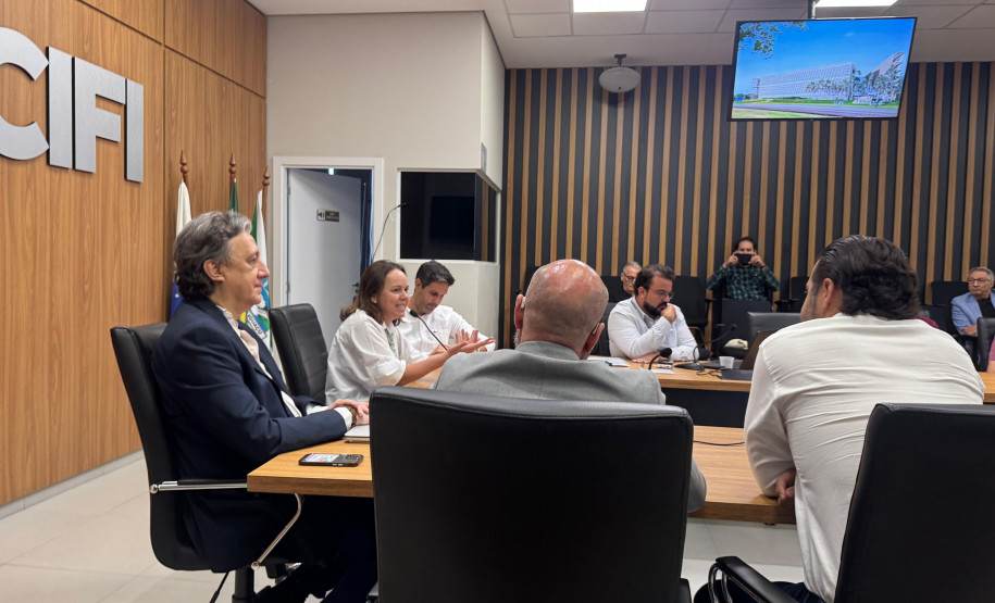 Audiência pública debate contratação das obras do Centre Pompidou Paraná