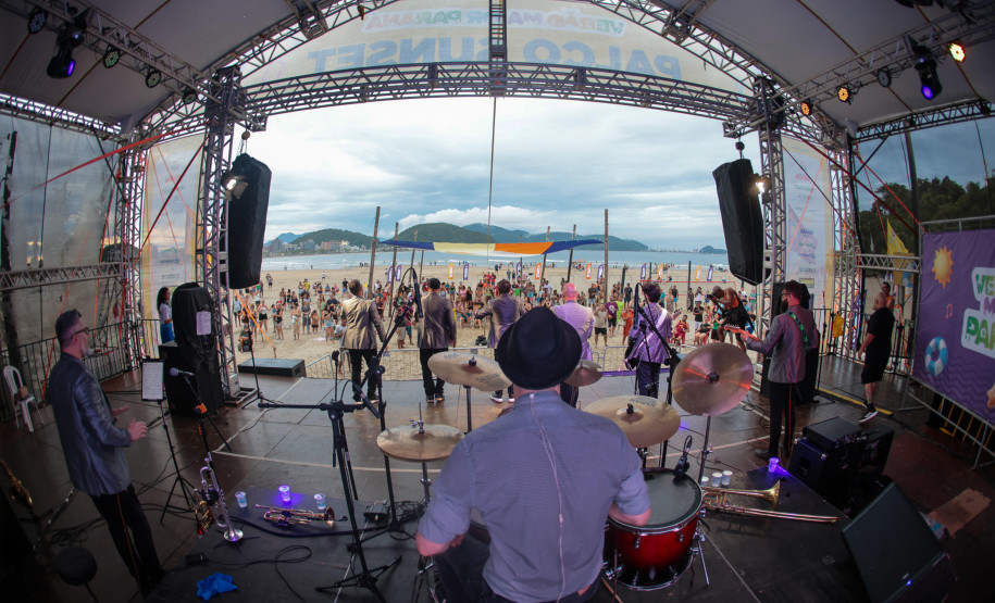 Palco Sunset - Big Time Orquestra