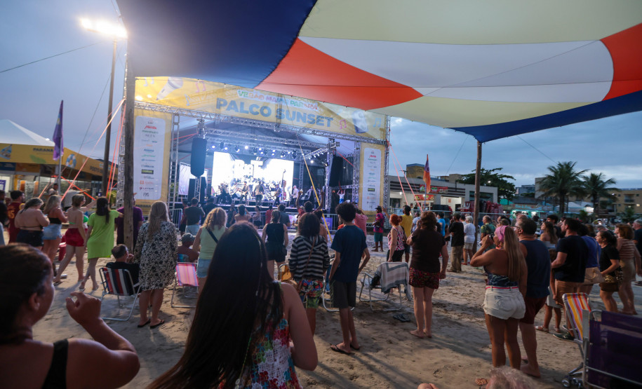 Palco Sunset - Big Time Orquestra