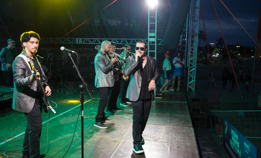 Palco Sunset - Big Time Orquestra