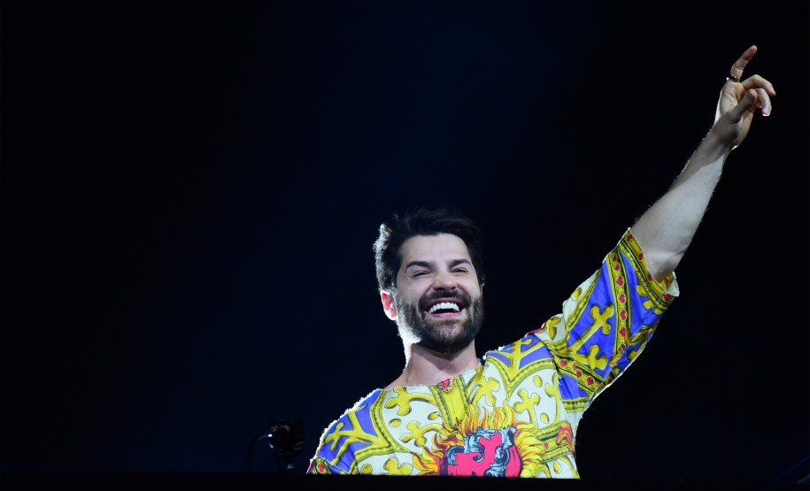 Alok abre shows do Verão Maior Paraná com expectativa por drones e hits globais