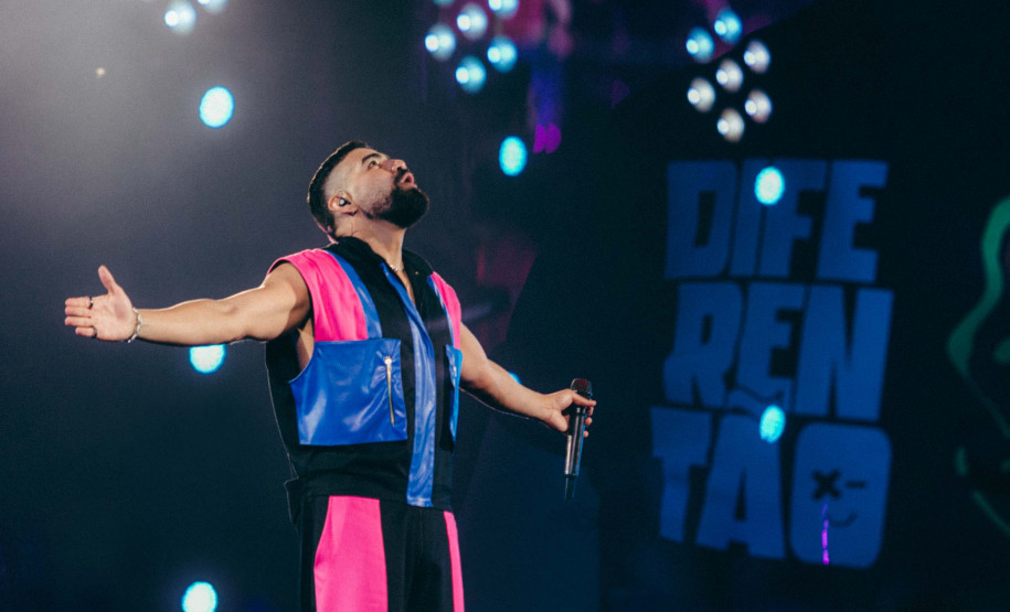 Dilsinho vai apresentar o protagonismo do novo pagode no Verão Maior Paraná