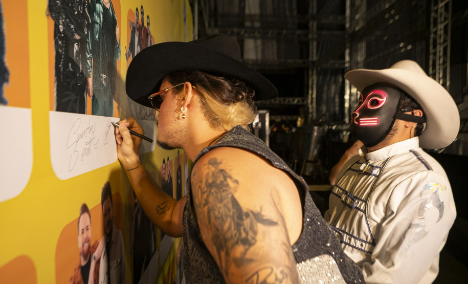 Pontal do Paraná, 09 de janeiro de 2026 - Público na Arena Marisol durante o Verão Maior Paraná.