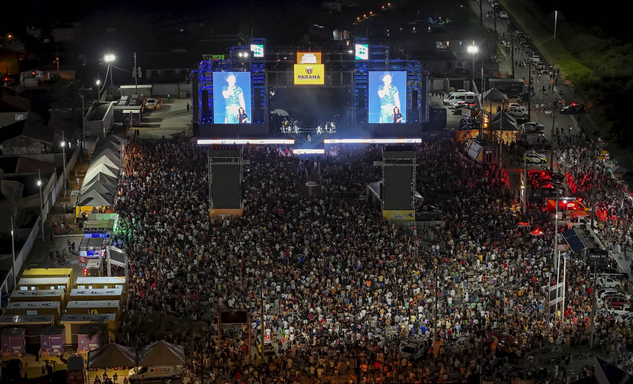 Pontal do Paraná, 09 de janeiro de 2026 - Público na Arena Marisol durante o Verão Maior Paraná.