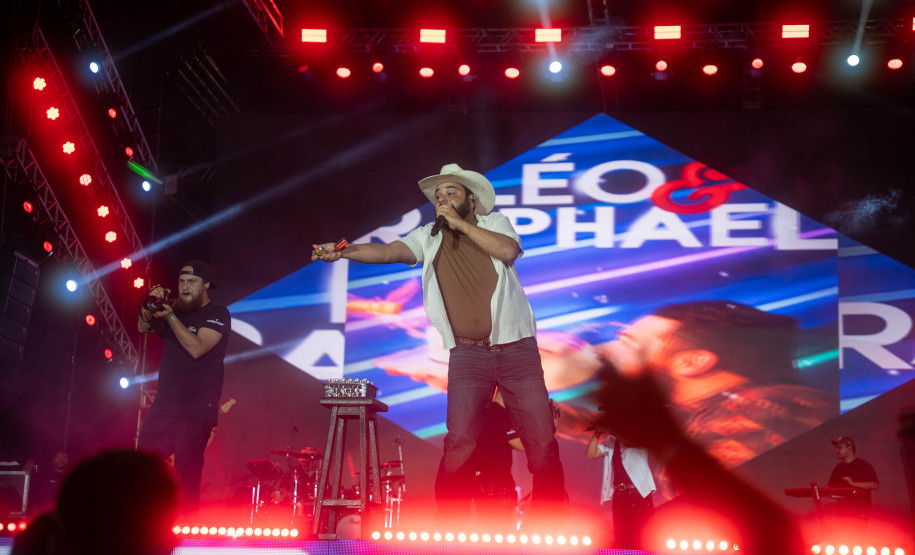 Verão Maior: Murilo Huff e Léo & Raphael abrem fim de semana do sertanejo em Pontal
