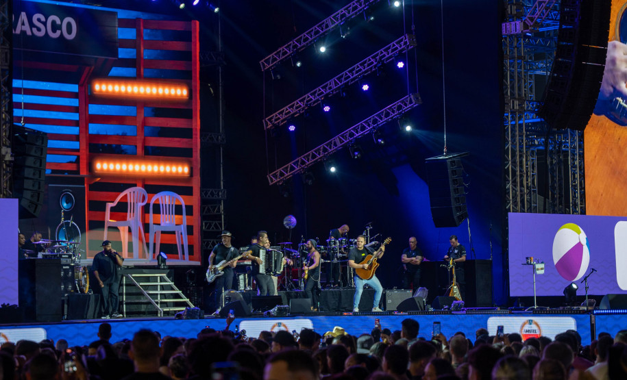 Verão Maior: Murilo Huff e Léo & Raphael abrem fim de semana do sertanejo em Pontal