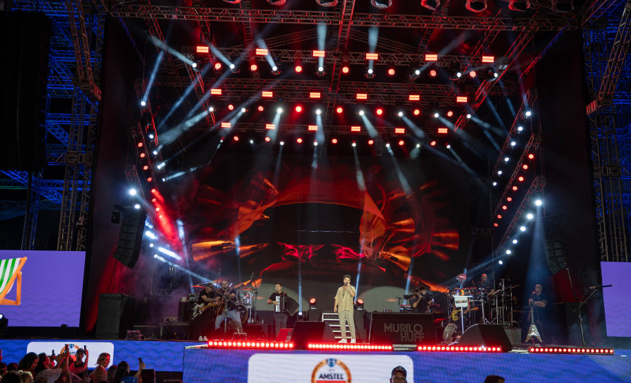 Verão Maior: Murilo Huff e Léo & Raphael abrem fim de semana do sertanejo em Pontal