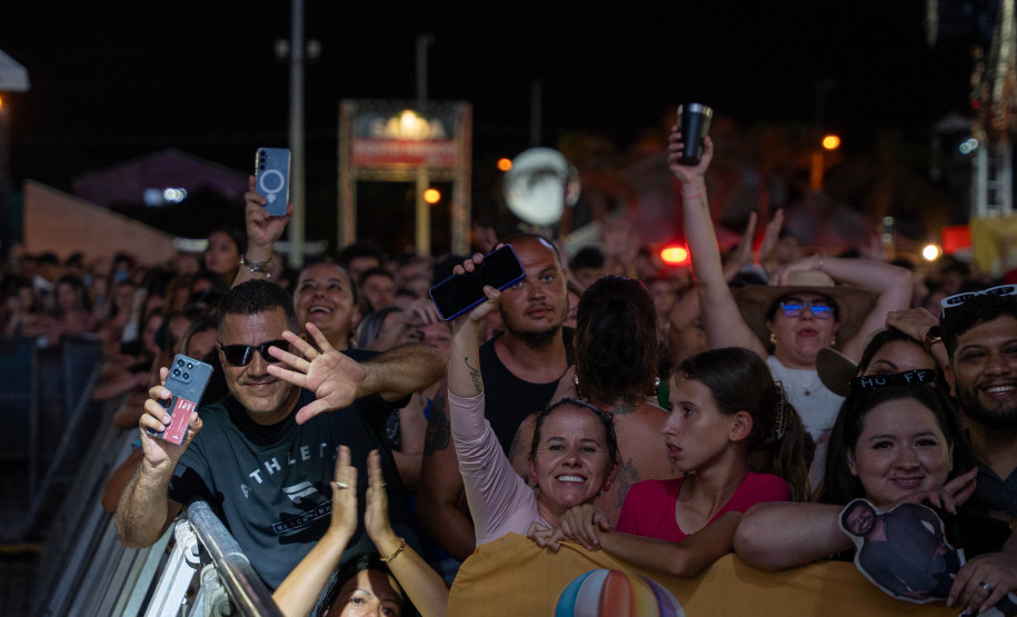 Verão Maior: Murilo Huff e Léo & Raphael abrem fim de semana do sertanejo em Pontal