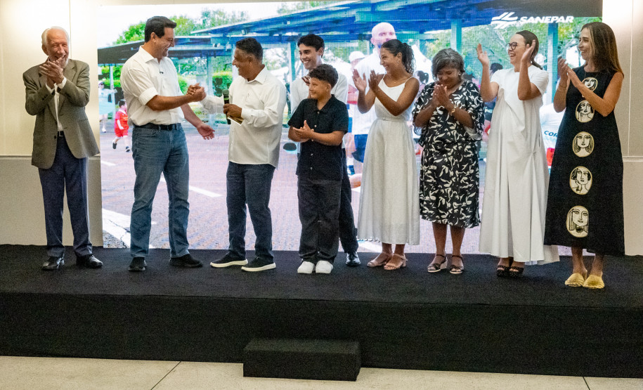 Governador participa de abertura da mostra fotográfica “Instante do Olhar”, no MON