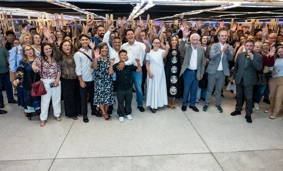 Governador participa de abertura da mostra fotográfica “Instante do Olhar”, no MON