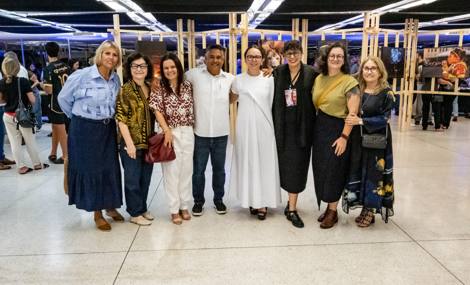 Governador participa de abertura da mostra fotográfica “Instante do Olhar”, no MON