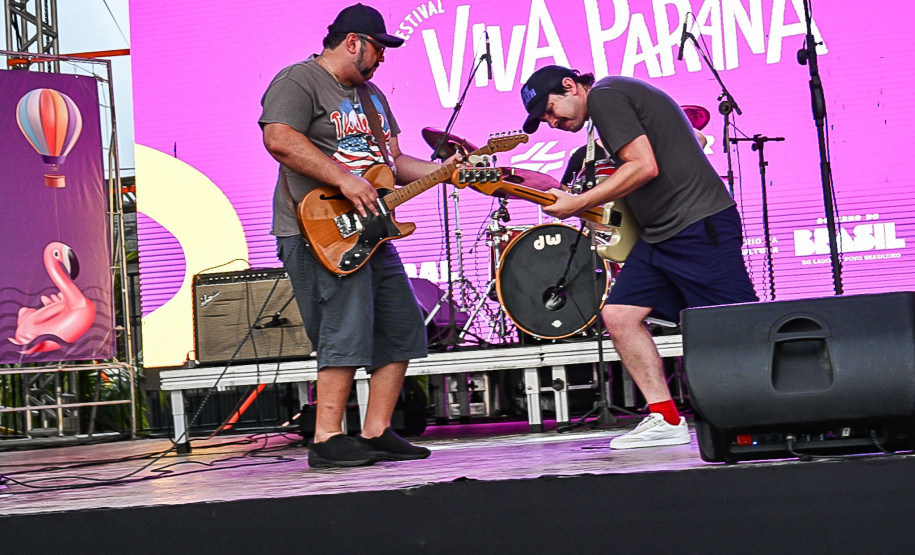 Palcos Sunset movimentam praias e rios do Paraná; confira a agenda da semana