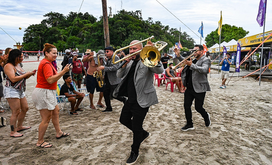 Pagode, rock, MPB e ex-The Voice: Palcos Sunset entram na 3ª semana de shows gratuitos