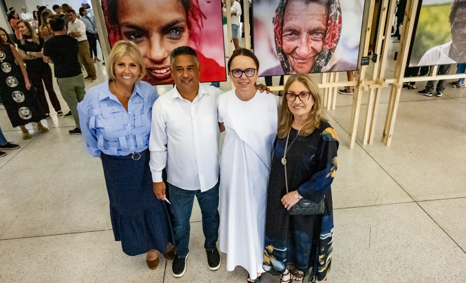 Governador participa de abertura da mostra fotográfica “Instante do Olhar”, no MON