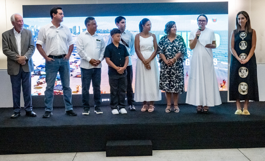 Governador participa de abertura da mostra fotográfica “Instante do Olhar”, no MON