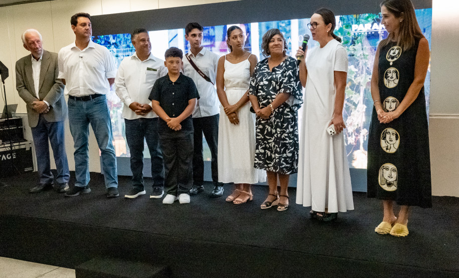 Governador participa de abertura da mostra fotográfica “Instante do Olhar”, no MON