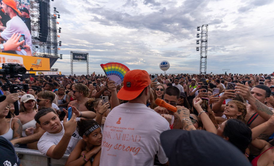 Pagode de Belo e Jeito Moleque encerra primeiro fim de semana de shows do Verão Maior