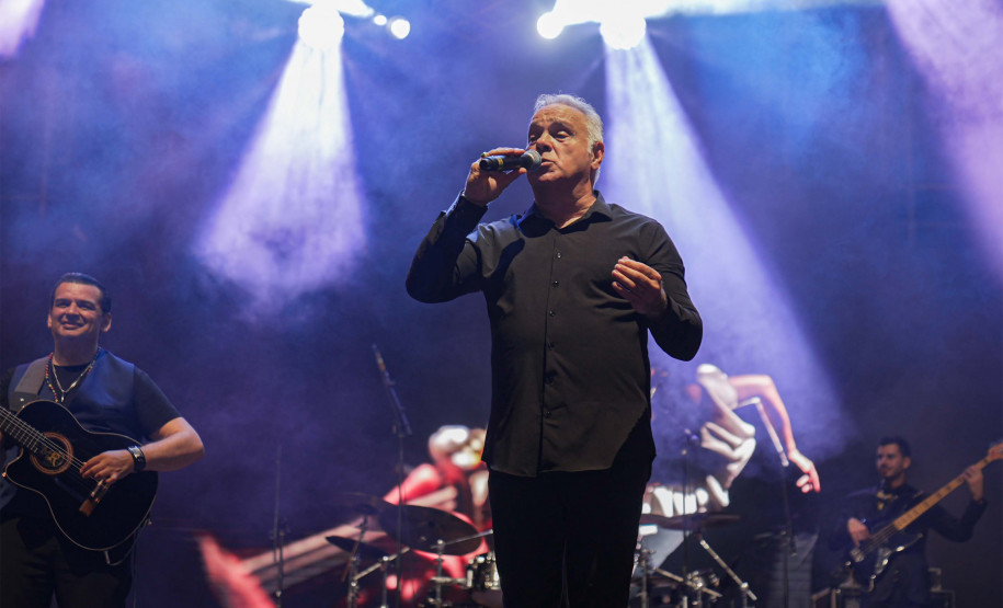 Gipsy King by Andre Reyes