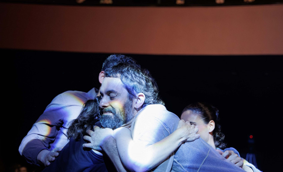 Teatro Guaíra abre consulta pública para sugestões ao edital do Prêmio Gralha Azul