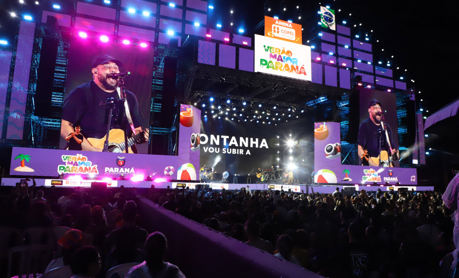 Novidade no Verão Maior, gospel de Fernandinho leva 62 mil pessoas a Matinhos