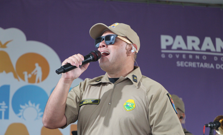 Nem a chuva afastou o público: Banda da PMPR agita o Palco Sunset em Shangri-lá