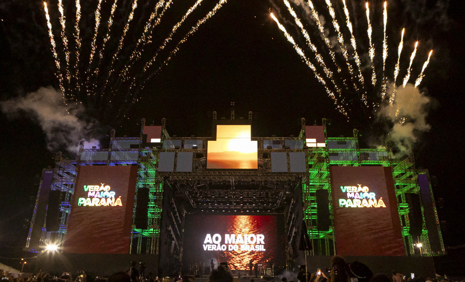 Pontal do Paraná, 09 de janeiro de 2026 - Show de Luan Pereira dentro das atrações do Verão Maior Paraná.