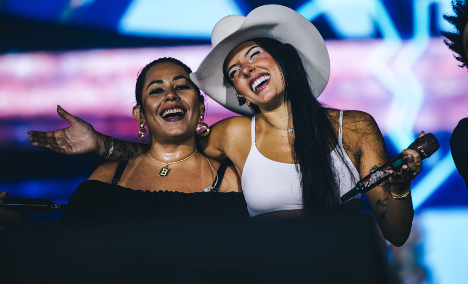 Ana Castela confirma status de fenômeno diante de 228 mil pessoas no Verão Maior Paraná