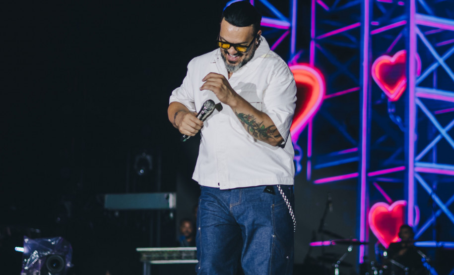 Pagode de Belo e Jeito Moleque encerra primeiro fim de semana de shows do Verão Maior