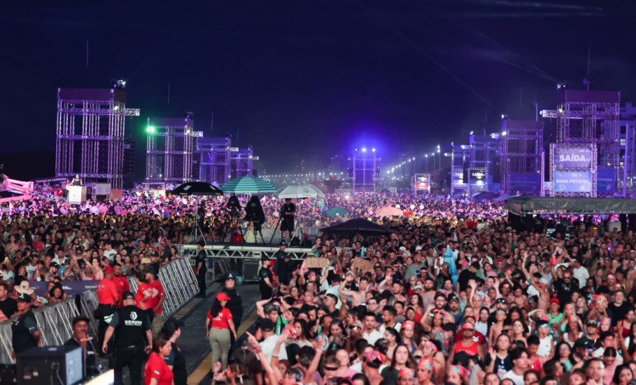 É só o começo: primeiro fim de semana de shows do Verão Maior reúne 722 mil pessoas